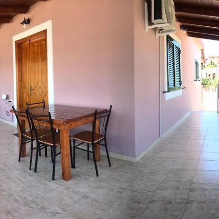 Victoria Apartments Ksamil Bagian luar foto