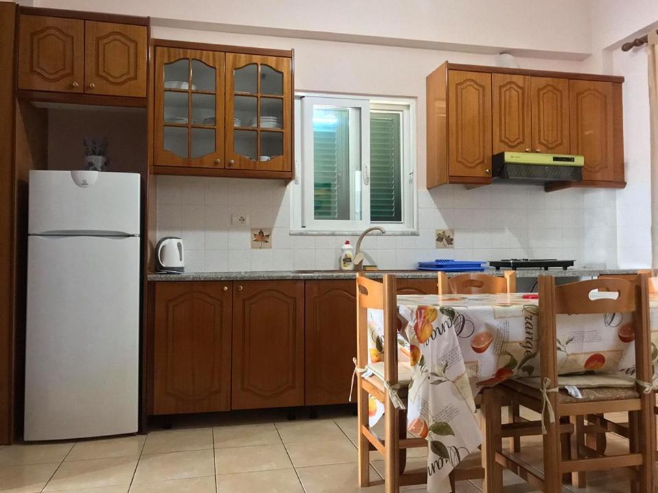 Victoria Apartments Ksamil Bagian luar foto
