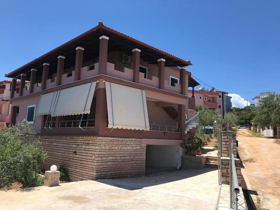 Victoria Apartments Ksamil Bagian luar foto